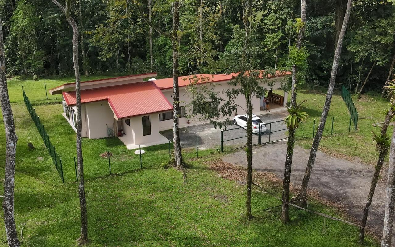 River Paradise Villa With Private Jacuzzi La Fortuna Exterior foto